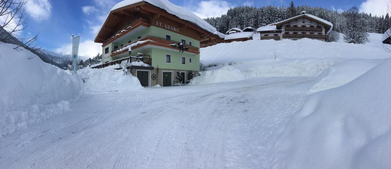 Landhaus St. Georg Bed and Breakfast Saalbach-Hinterglemm Exteriör bild